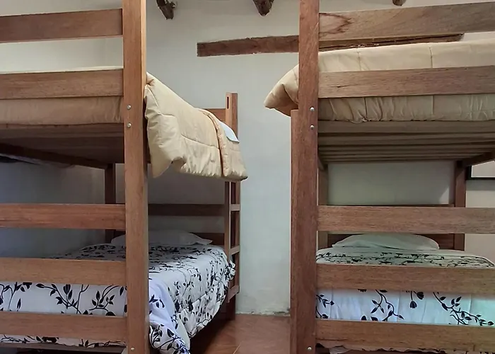Hostal Y Camping El Tambo